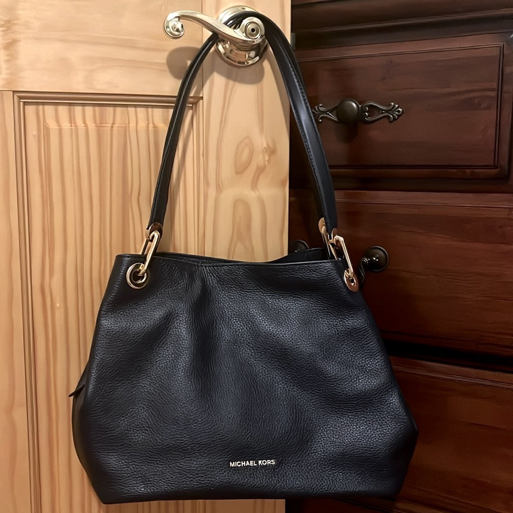 navy/black michael kors bag
